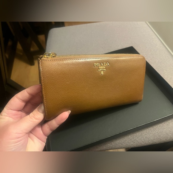 Prada beige large zippy wallet - Picture 12 of 12
